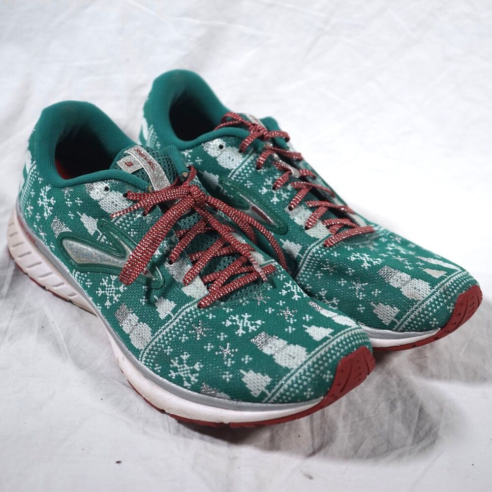 Brooks Revel 3 Run Merry Christmas Running Shoes Green Red Women's 12  RARE